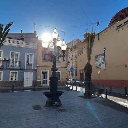 Great Apartment Close To Plaza De Torres Alicante Esterno foto