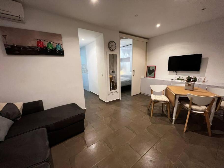 Great Apartment Close To Plaza De Torres Alicante Esterno foto